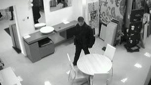 Victima, tratata ca un infractor