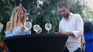 Bombă în showbiz! Cătălin Cazacu, motivul divorțului Ramonei Olaru?! Ce spune prezentatorul Kanal D despre asistenta de la Neatza