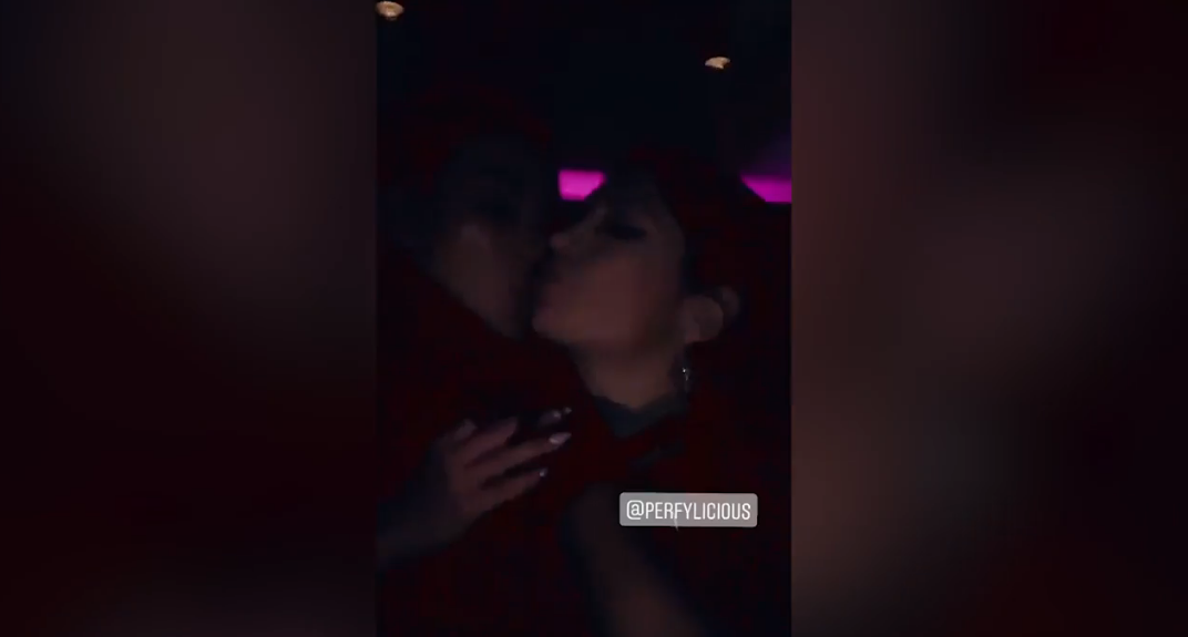 Daniela Crudu a repetat scena sărutului cu Bianca Drăgușanu! Momente incendiare cu o brunetă misterioasă GALERIE FOTO HOT