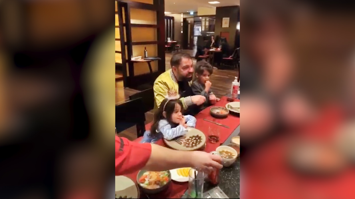Florin Salam a petrecut cu prietenii și familia