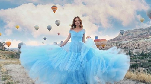 Elena Gheorghe, surpriză emoționantă din partea soţului: "M-a pus să mă aranjez și nu mi-a zis unde mergem"