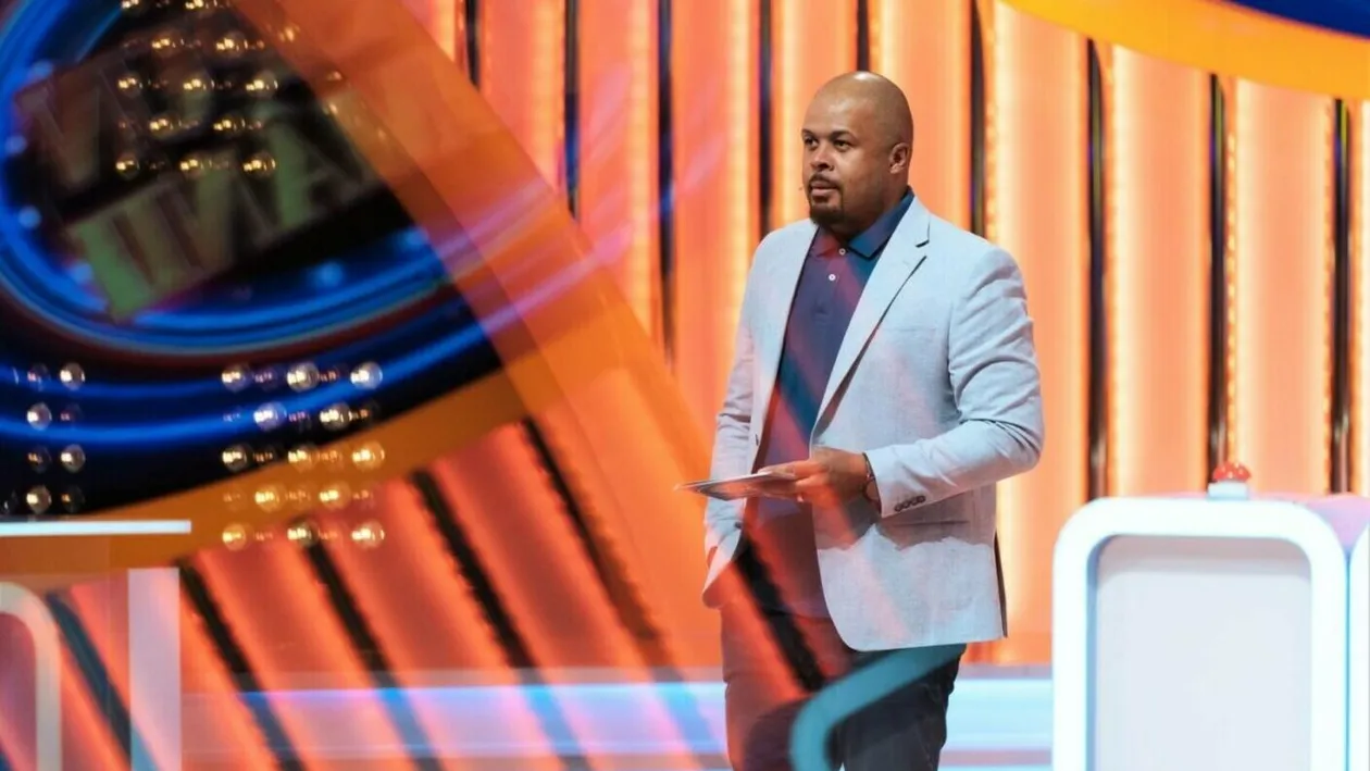 Adio, Cabral și Ce spun românii de la Pro TV! Show-ul de la ora 18:00 va fi înlocuit cu al doilea sezon de Batem palma, prezentat de Cosmin Seleși