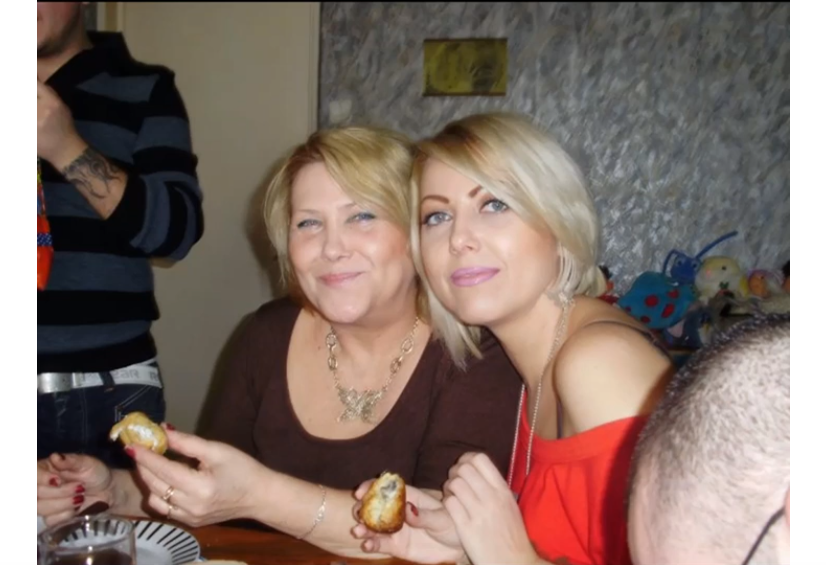 Irina Pavlenco, în lacrimi după ce mama ei a fost operată de pe creier. Constanța a aflat că are o tumoră, după ce a făcut accident vascular
