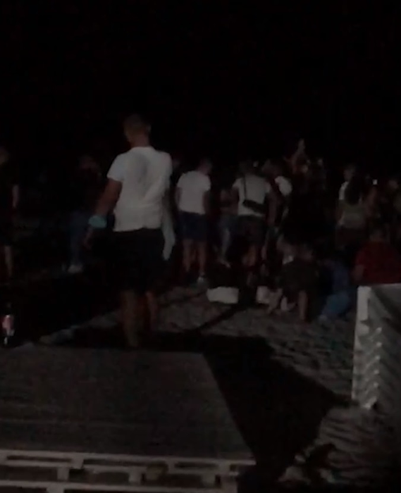 Turiștii nu au ținut cont de nicio distanțare socială