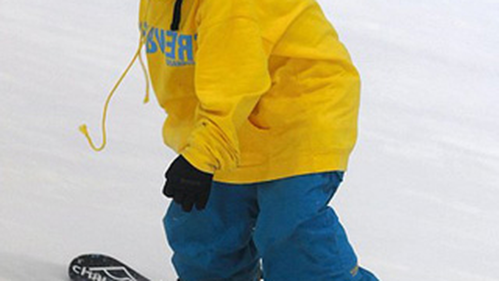 A invatat sa mearga dupa ce s-a urcat pe snowboard