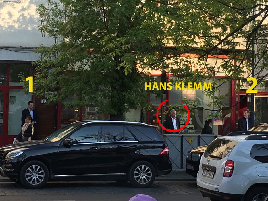 Ambasadorul Hans Klemm a organizat ”Operaţiunea Cozonacul” la cofetăria Ana de pe Dorobanţi!