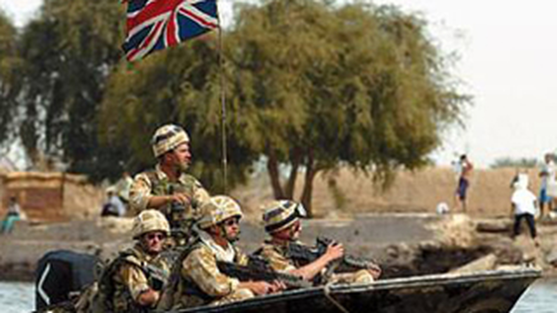 Soldati britanici raniti in Irak si Afganistan ar putea fi concediati in cadrul reducerilor bugetare