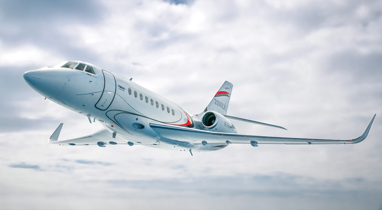 Avionul pe care și l-a cumpărat George Brăiloiu (Sursa foto: dassaultfalcon.com)