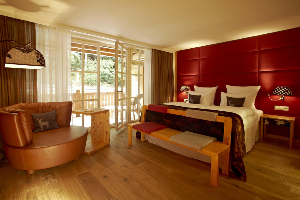 Petrecerea a avut loc la Grand Tirolia Kitzbühel, un hotel luxos din Kitzbühel, Austria.a.
