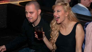 Fostul soţ al Lorei spune tot! Dan Badea: „Când Iulia Vântur face dragoste, face AAAH“