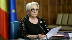 Elevii din România care vor primi între 1000 și 3000 de lei. Guvernul Dăncilă a decis