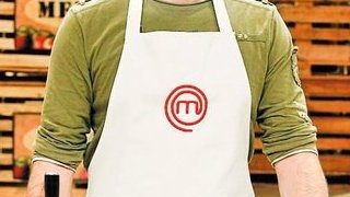 Un profesor din Onesti il acuza pe unul dintre concurentii de la "Masterchef": "Iris Lungu e interlop si camatar"