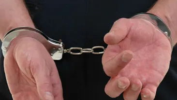 Barbat internat la Neuropsihiatrie, retinut dupa ce a strangulat un alt pacient cu cordonul unui halat