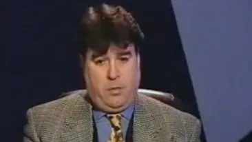 Lovitură de teatru în instanţă. Celebrul senator a cerut ordin de protecţie împotriva fostei soţii, dar…