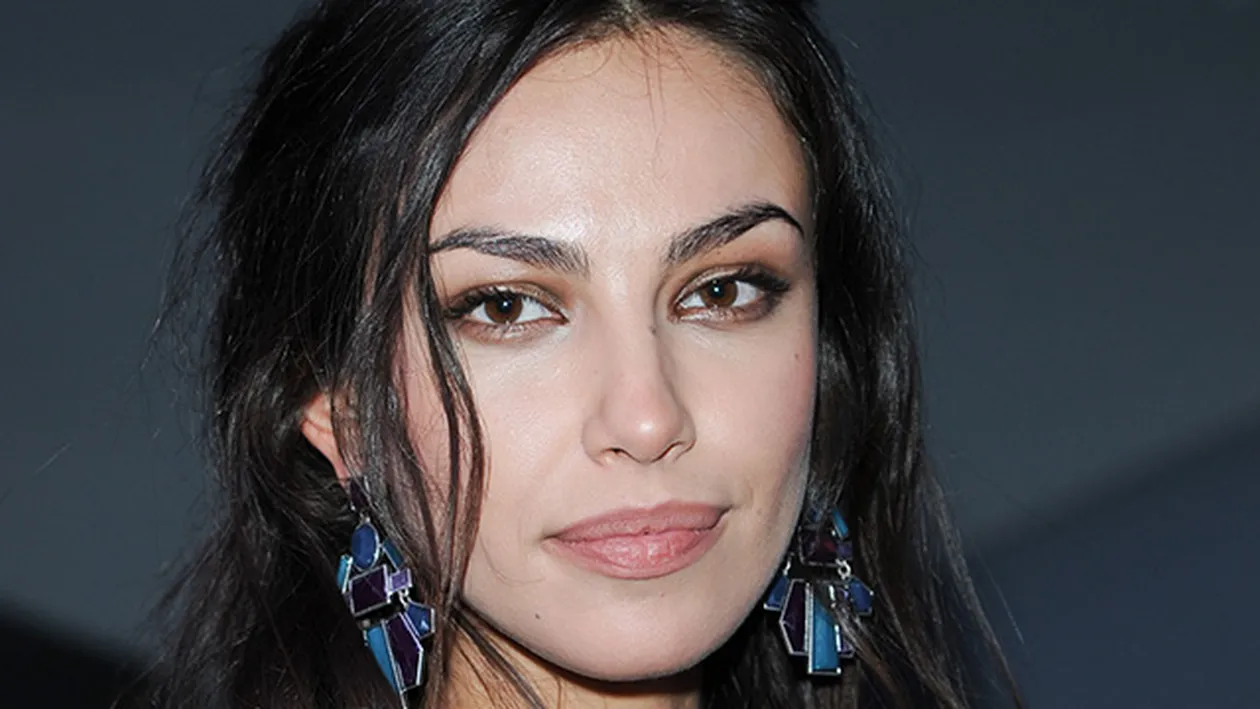 Gafele care l-au ingrozit pe stilist! Ce vedete au reusit performanta sa intre saptamana asta la rubrica Prost imbracate