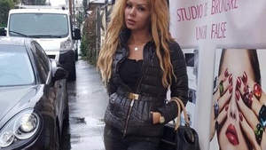 BEYONCE de România a apărut cu un nou look! Cum arată vedeta cu noua tunsoare