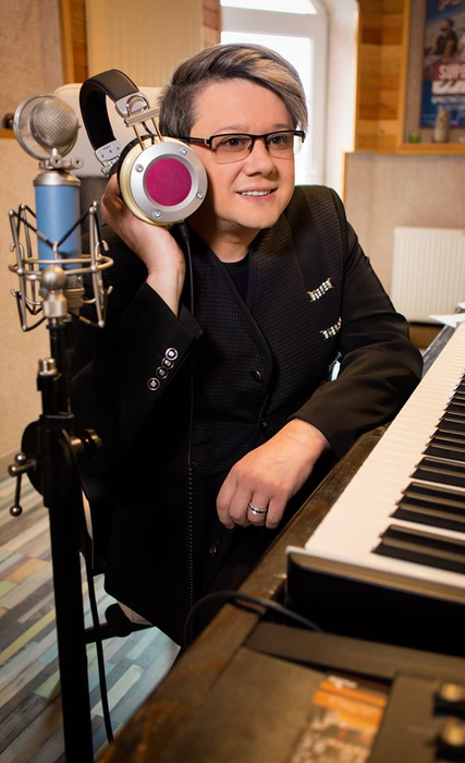 Fuego se apucă de radio, în fiecare zi, la Național FM!