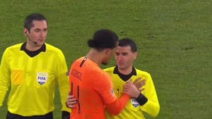 Momente dramatice pentru Hațegan »» Arbitrul român a aflat la pauza meciului Germania- Olanda, scor 2-2, că i-a decedat mama!