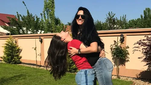 Fiica lui Liviu Vârciu și mama ei, Ami, fac orice ca să fugă de plictiseală! Cum se distrează acestea în autoizolare. VIDEO