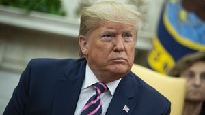 Donald Trump a declarat război după ce a fost blocat pe Twitter, Facebook și Youtube. Fostul președinte a anunţat că îşi face propria reţea socială