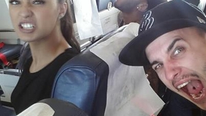 Apropiere suspecta intre Antonia si Alex Velea. Artistul a insotit-o la un concert, la Arad, desi nu fusese invitat sa cante!