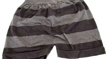 Un glumet le gaureste chilotii la spate jucatorilor de la Chelsea