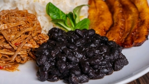 Fasolea neagră face minuni pentru organism. La ce ajută, potrivit nutriționiștilor