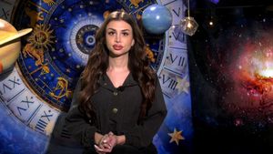 Horoscop 11 decembrie 2024. Zodia care nu scapă de amintirile dureroase azi