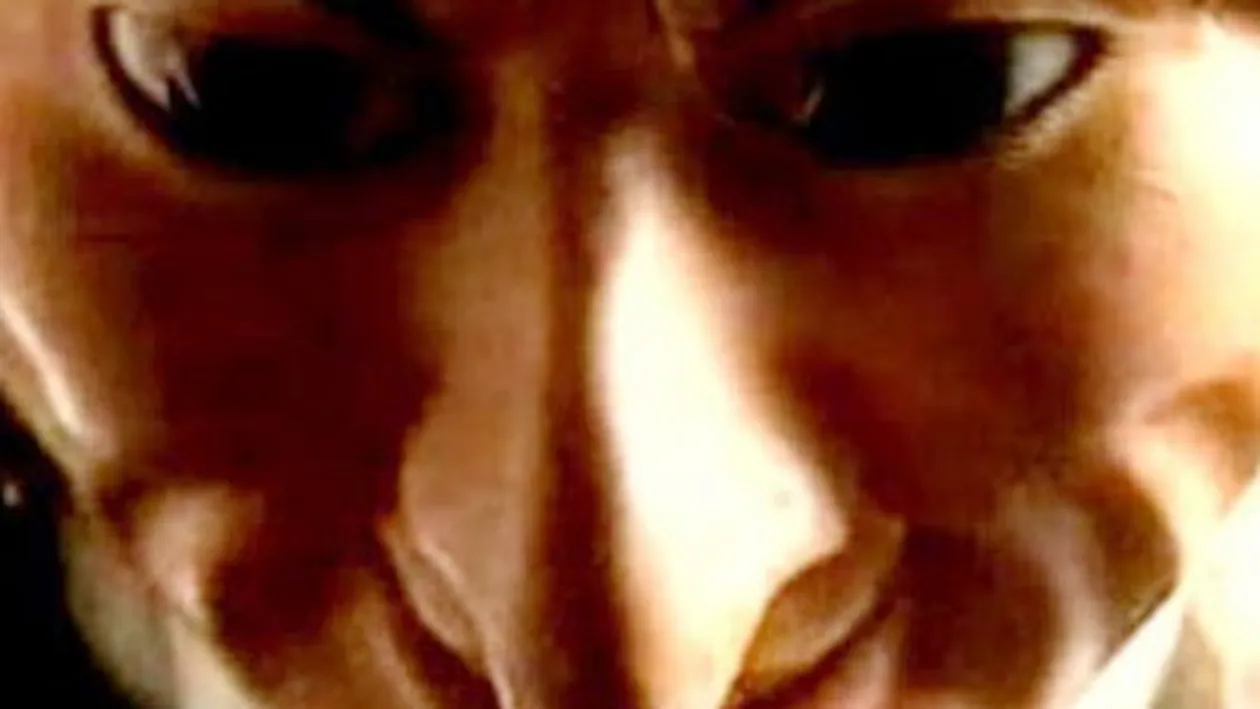 Povestea papusii tiganesti care a speriat o lume intreaga! Toti cred ca are in cap creierul unui copil mort in Romania!