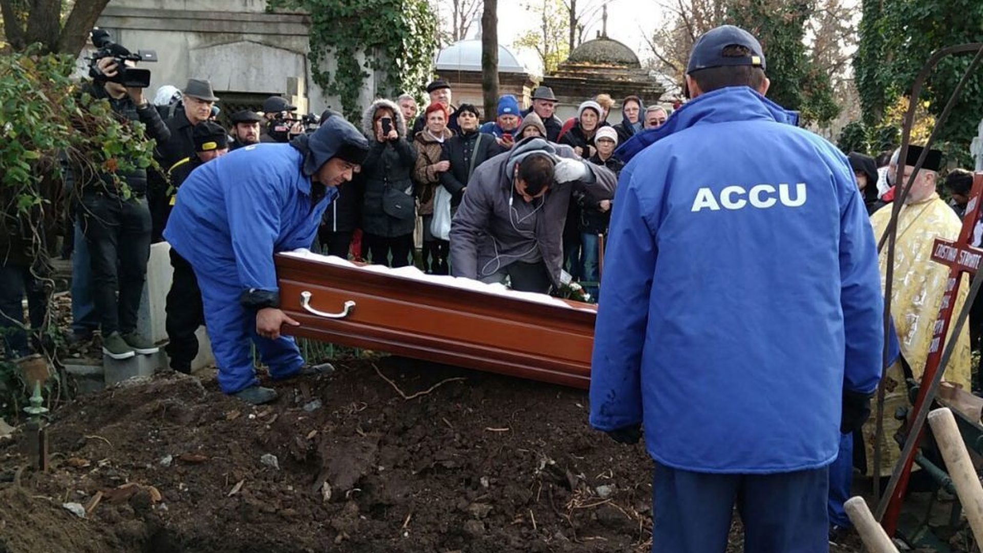 Doliu uriaș în România. A murit, dar nimeni NU a știut. Înmormântarea a avut loc la Iași