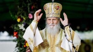 Ce scrie pe crucea lui ÎPS Pimen! Motivul pentru care a fost înmormântat fără să i se treacă numele real la căpătâi