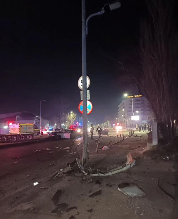 El este Alexandru, tânărul de 22 de ani care și-a pierdut viața în accidentul cumplit din Mamaia. Venise în Constanța să-și viziteze tatăl și sora