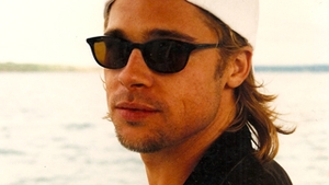 Brad Pitt despre tineretea sa: "Dormeam pe jos si lucram ca taximetrist pentru stripteuse!"