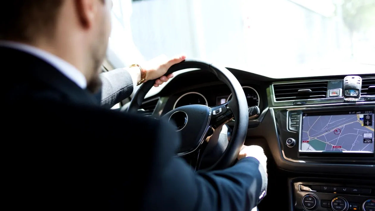 Suma pe care trebuie să o scoată șoferii în plus din buzunar pentru benzină și motorină. Cu cât s-au scumpit în două zile