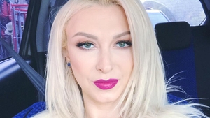 ANDREEA BĂLAN, ultima zi de filmare! Uite cu ce bust impresionant se afişează vedeta