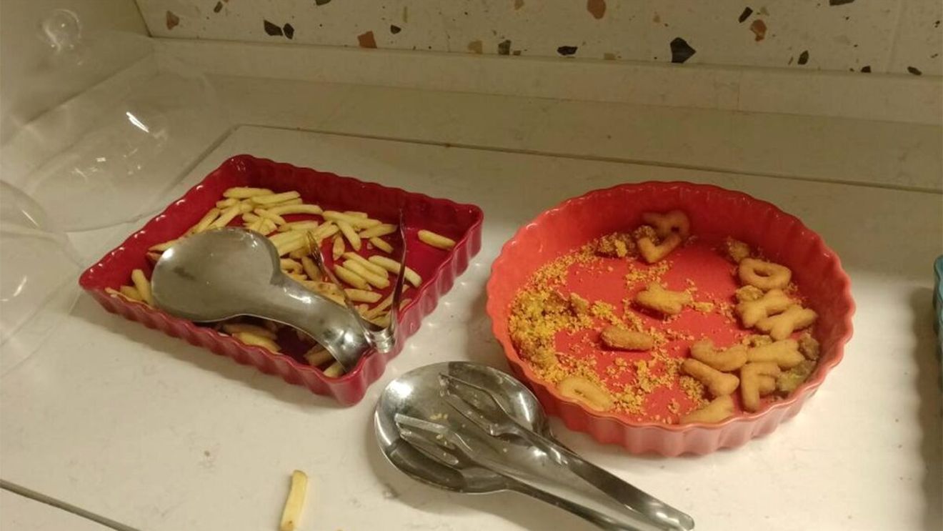 Concediu de coșmar pentru doi români, într-un hotel 5* din Bulgaria. Ce au primit să mănânce la "all-inclusive"