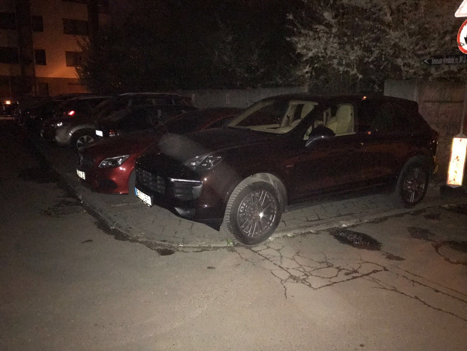 Porsche-ul Cayenne al lui Brigitte Năstase