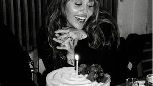 Nunta anului în showbiz! Cântăreața a primit un inel cu diamant care valorează cât un penthouse!