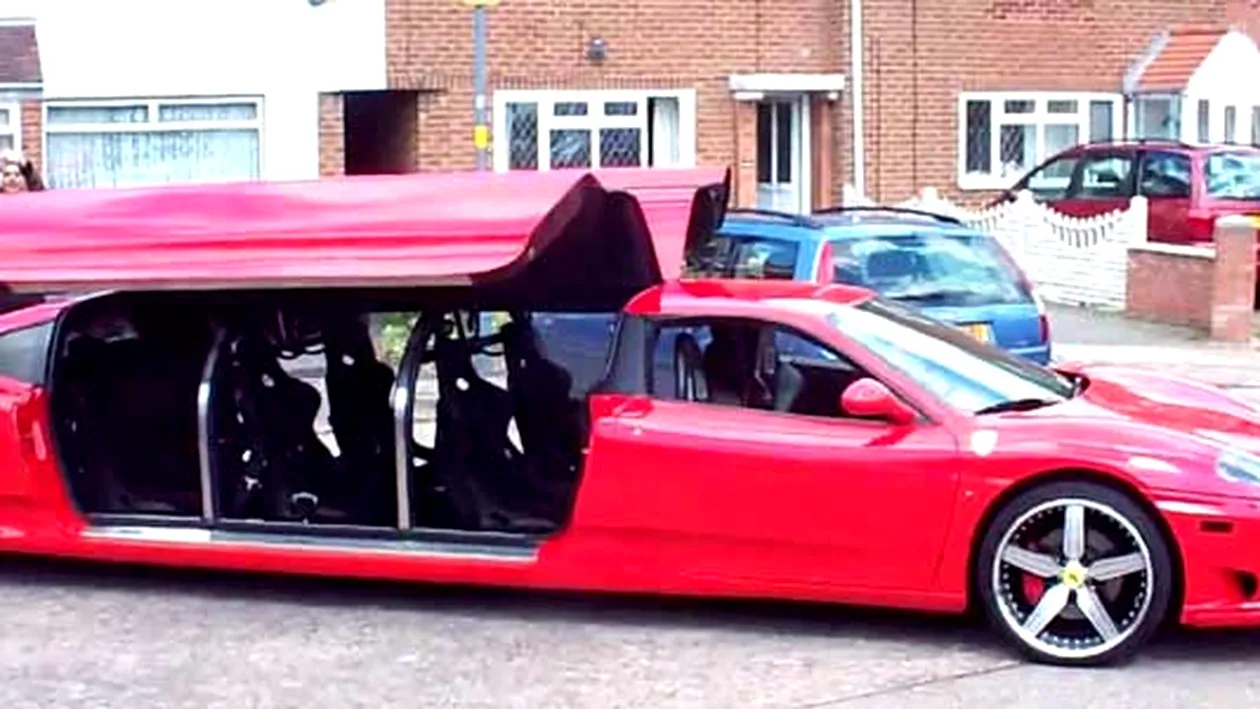 Ai crezut mereu ca e facut in Photoshop! Uite primul VIDEO cu limuzina Ferrari! Are 8 locuri si a fost filmata la o nunta de tigani din Anglia