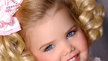Fetita de sase ani care a castigat peste 300 de concursuri de Miss vrea sa aiba propriul imperiu financiar