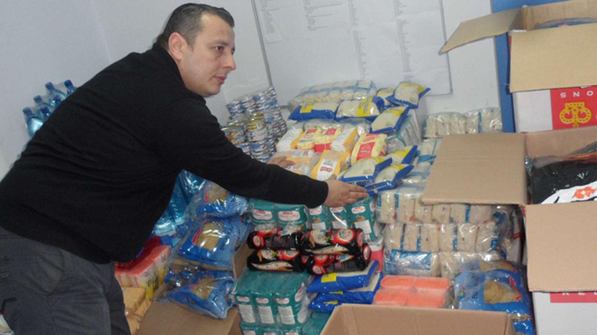 Stefan Florescu a trimis inca un transport de alimente sinistratilor din Buzau, Vrancea si Ialomita
