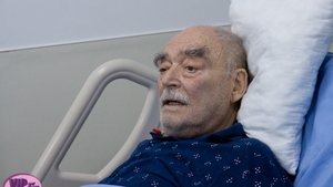 Revenire miraculoasa pentru unul dintre cei mai mari actori ai Romaniei! Minunea de Craciun a facut ca sa se ridice din pat si...