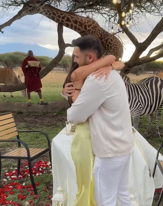 A cerut-o de soție! Celebrul influencer din România a făcut pasul cel mare în inima junglei