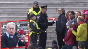 Actorii Joaquin Phoenix și Martin Sheen, arestați în timpul protestului din Washington privind problemele climatice. Explicațiile incredibile ale polițiștilor
