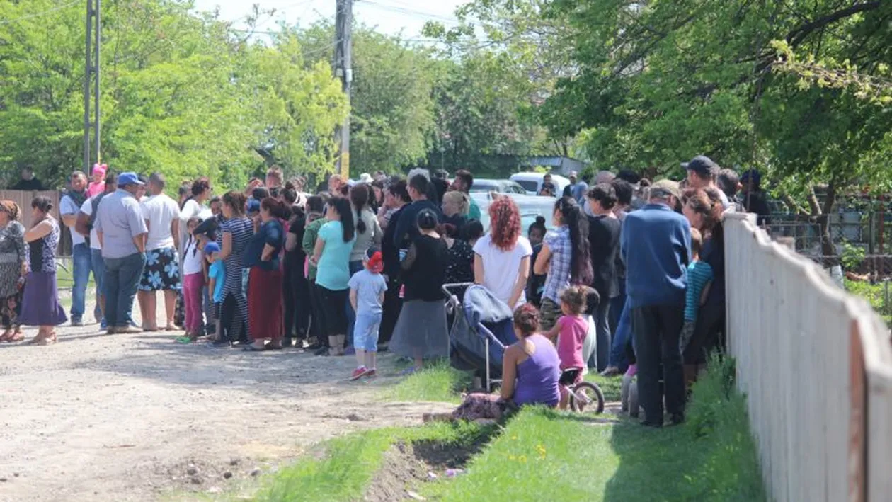 Uluitor! Un preot din Ilfov a lăsat mortul în drum pentru că nu s-a înțeles la bani cu familia decedatului