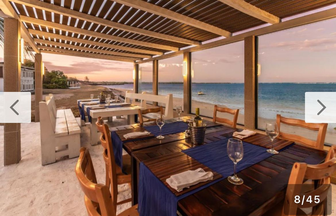 Nu e o glumă! Cât costă o noapte de cazare la hotelul din Madagascar al lui Radu Mazăre