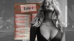 Cum s-a filmat celebra actriță de la Hollywood înainte de party. CANCAN.RO are imaginile! Elle Macpherson, invitată la petrecerea de Halloween dată de Elon Musk