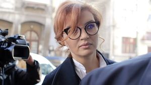 Cum arăta Ioana Băsescu în 2007. Imagine rară cu fiica cea mare a fostului președinte al României