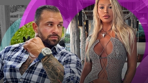 Ema Uta a primit fatala de la Alex Bodi! Disperat că blondina îl refuză la foc automat, ”musculosul” s-a răzbunat cu vârf și îndesat!