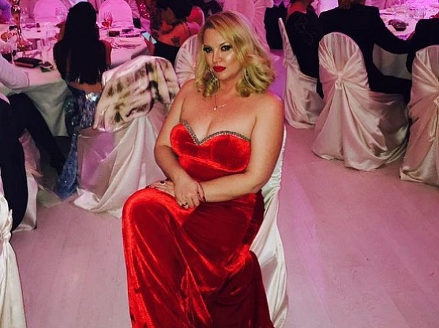 OANA LIS a dat cărţile pe faţă şi a dezvăluit cum a slăbit 20 de kilograme în doar patru luni: „Nu am voie…“